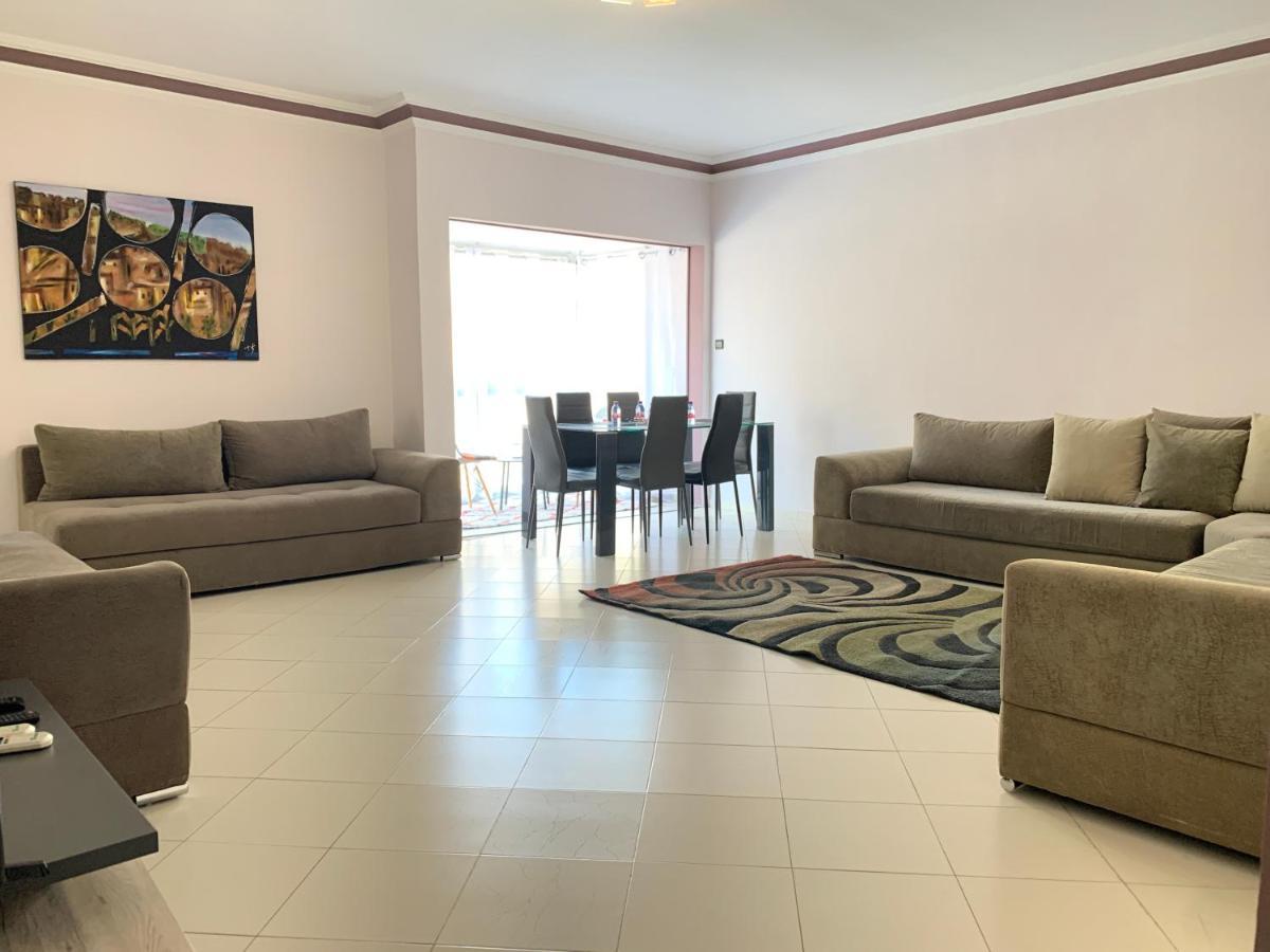 Anfa 28 - 2 Bedrooms - Well Located Apartment - Large And Pleasant Casablanca Exterior photo
