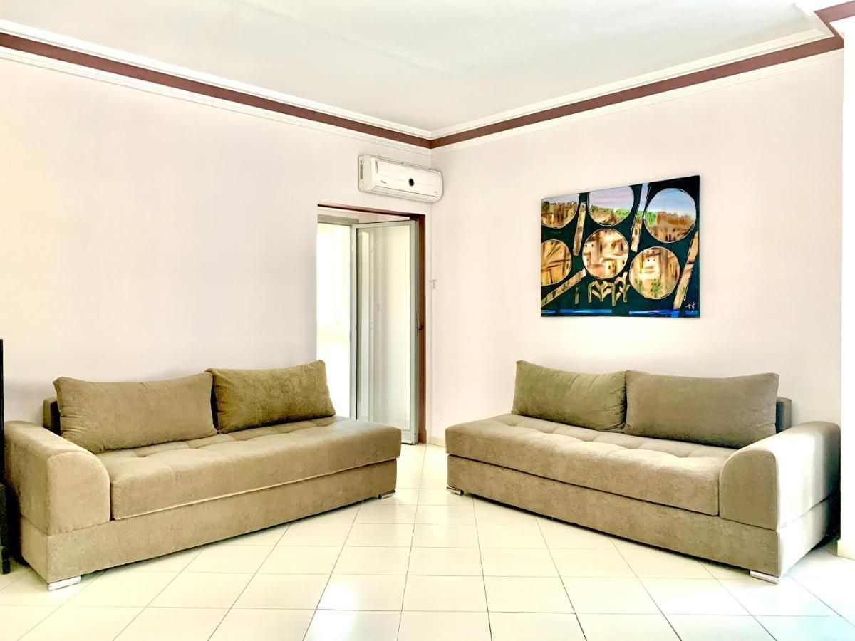 Anfa 28 - 2 Bedrooms - Well Located Apartment - Large And Pleasant Casablanca Exterior photo