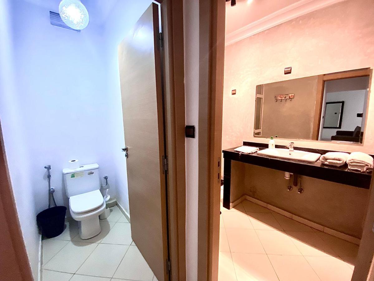 Anfa 28 - 2 Bedrooms - Well Located Apartment - Large And Pleasant Casablanca Exterior photo